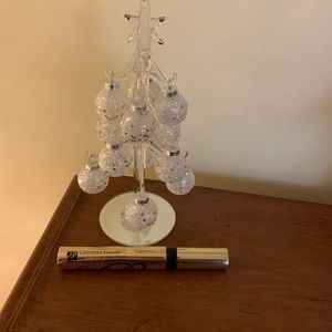 NWOT Estēe Lauder Sumptuous Extreme Mascara - Extreme Black